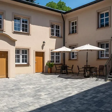 Platinum 18 Apartment