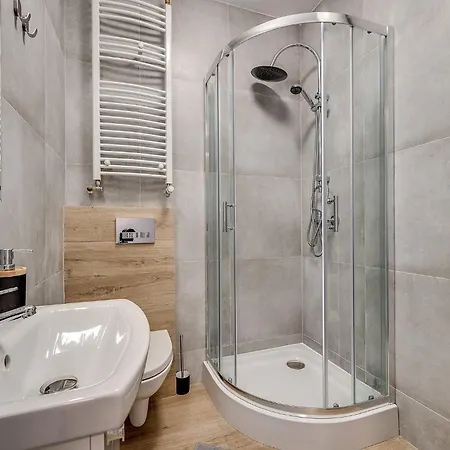 Apartman Platinum 18 Z Aneksem Kuchennym I Tarasem - 3 Lozka